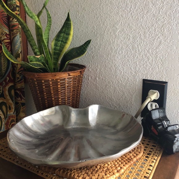 Pewter Metal Clamshell/Seashell Serving Bowl Made in Mexico Vintage - Picture 2 of 12